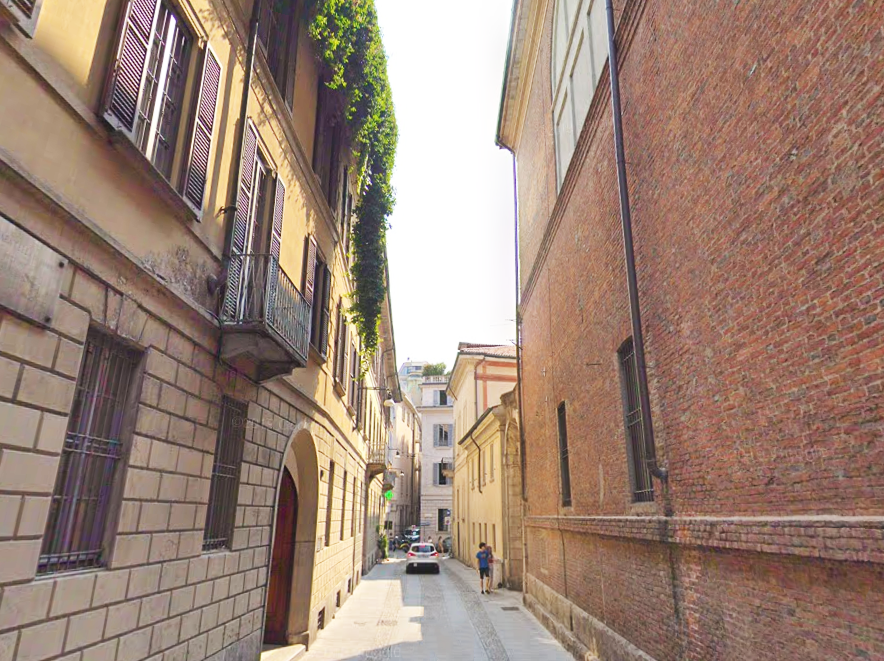 Via Fiori Oscuri 11, Milano